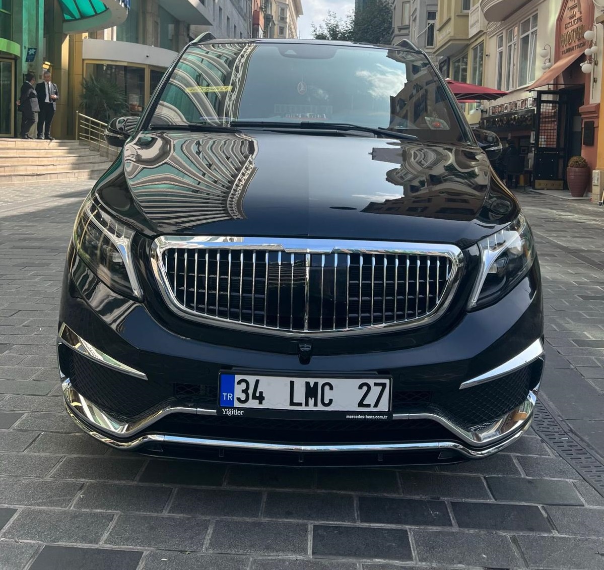 Mercedes V-Class Exterior